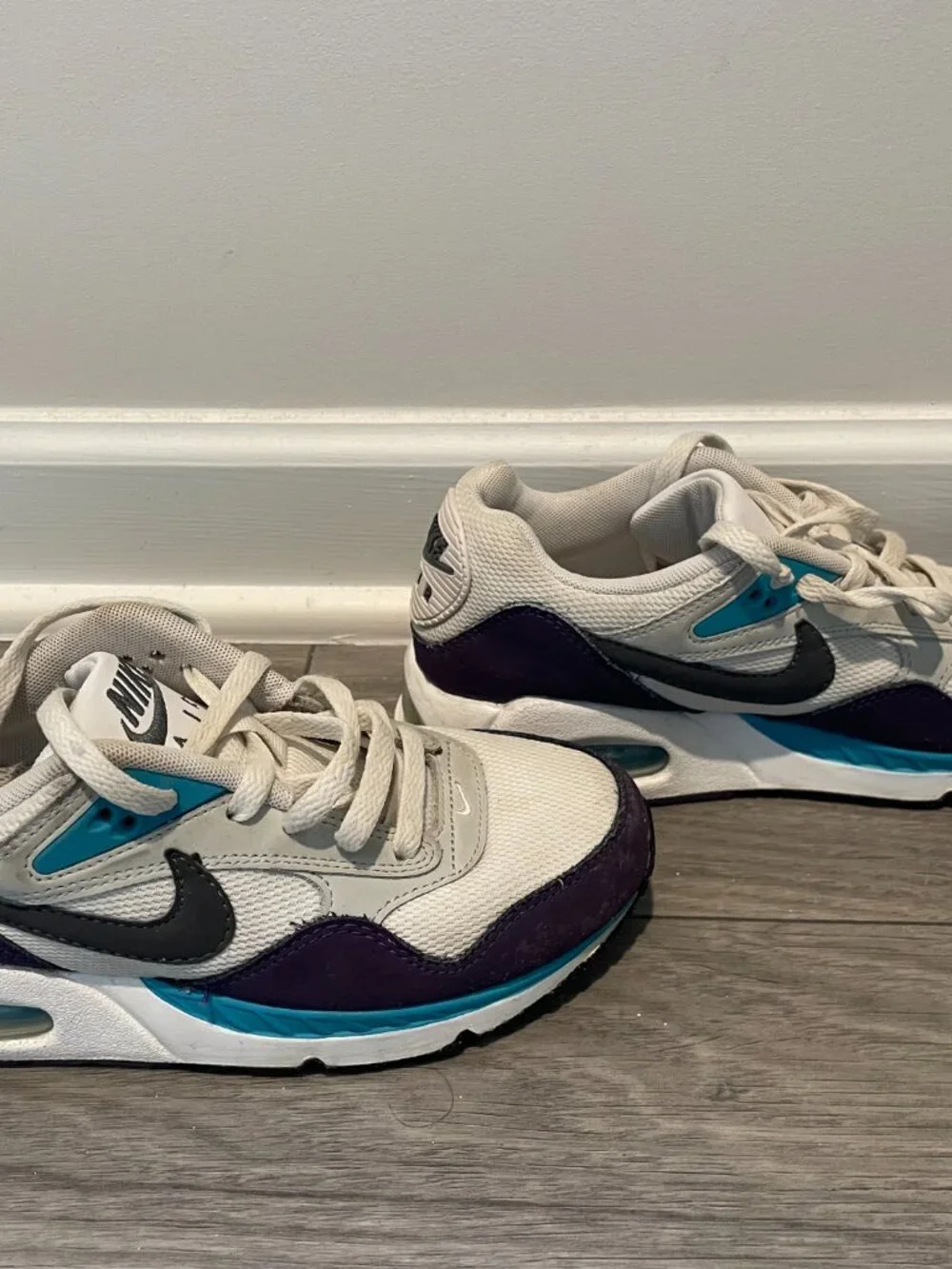 Nike Air Max Correlate Sneakers